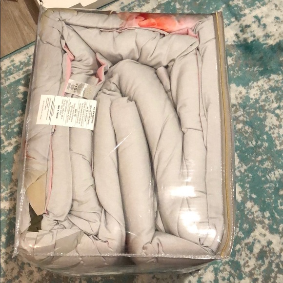 Ted Baker chatsworth Bloom king comforter and sham - Picture 6 of 7